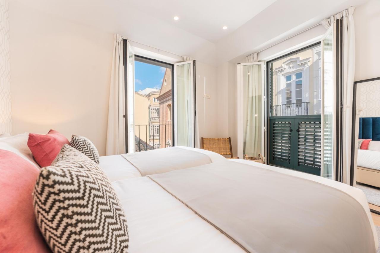 Debambu Suites Malaga Exterior photo